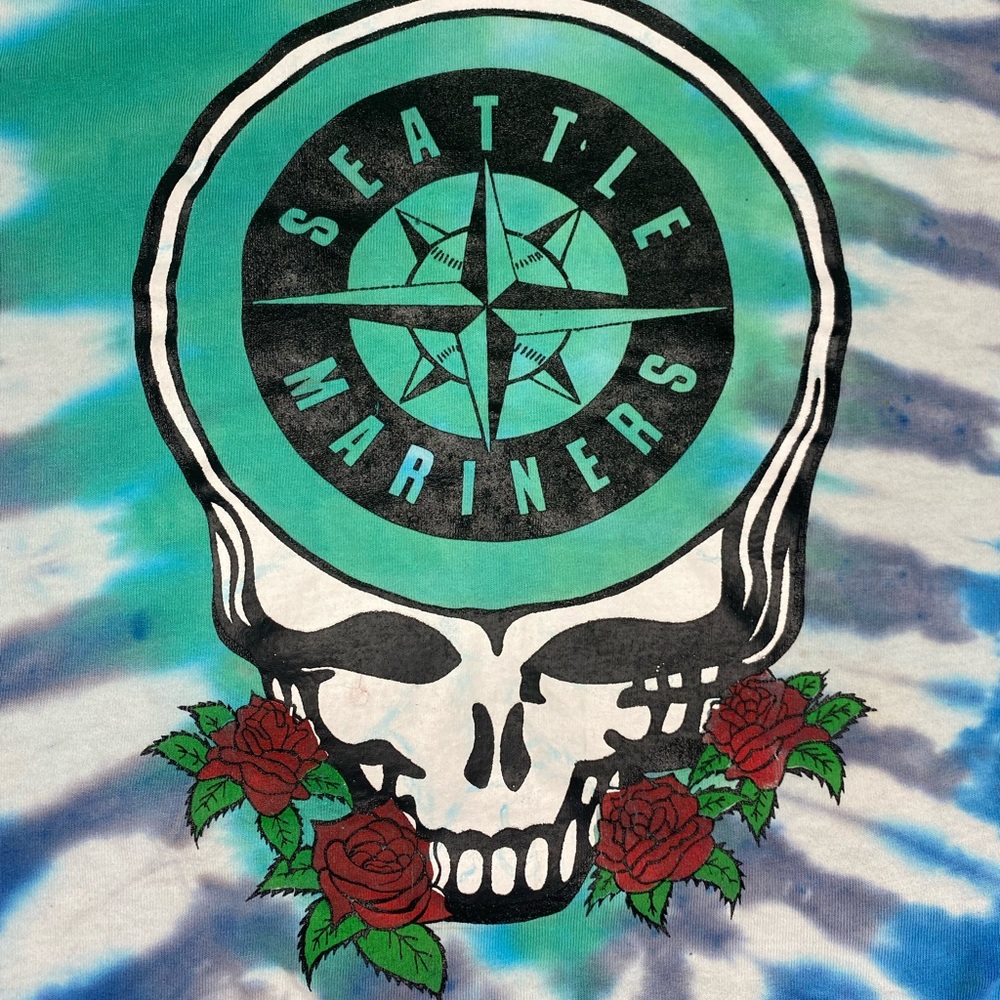 Grateful Dead / Seattle Mariners T-shirt.